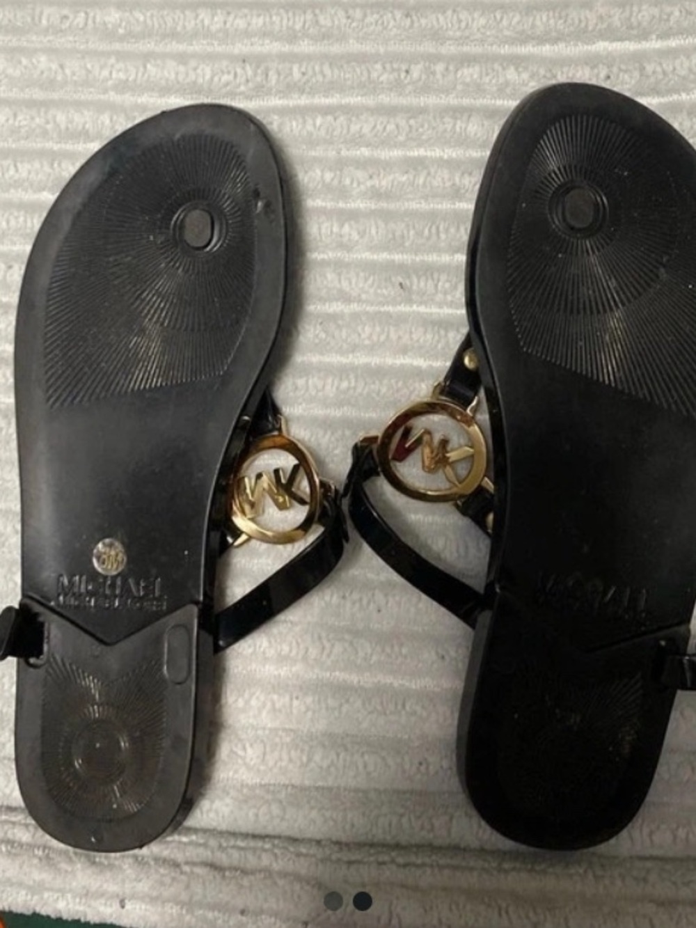 MK sandals - Picture 2 of 2